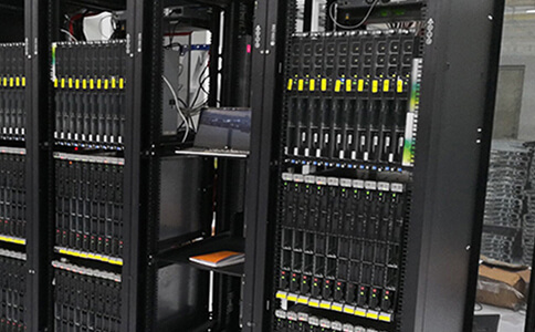 美國母機服務器應該怎么選，哪種服務器適合做-美聯科技